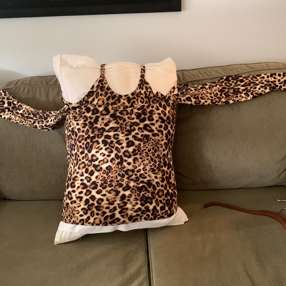 Animal print top. Long sleeve top